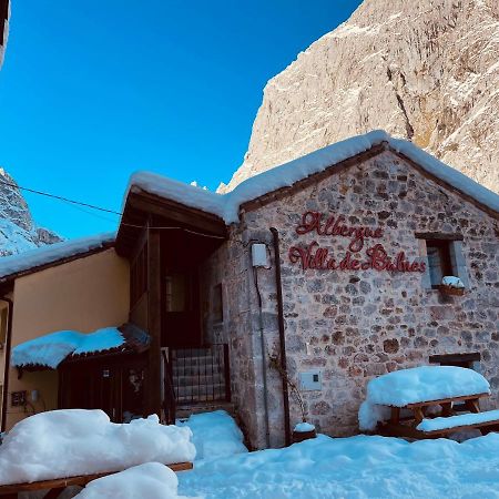 Albergue Villa De Bulnes Buitenkant foto
