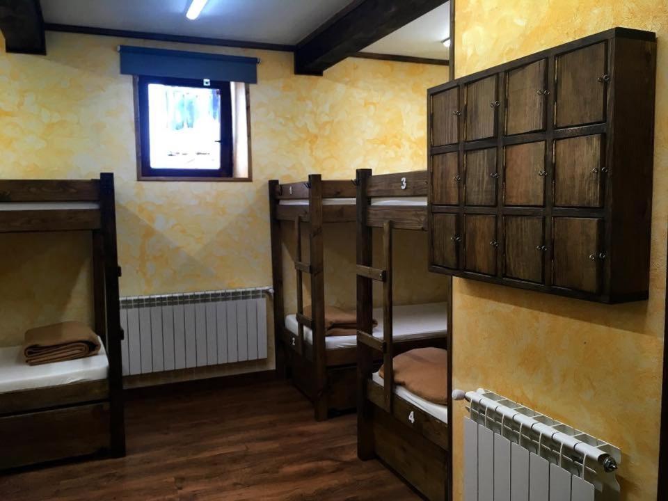 Albergue Villa De Bulnes Buitenkant foto