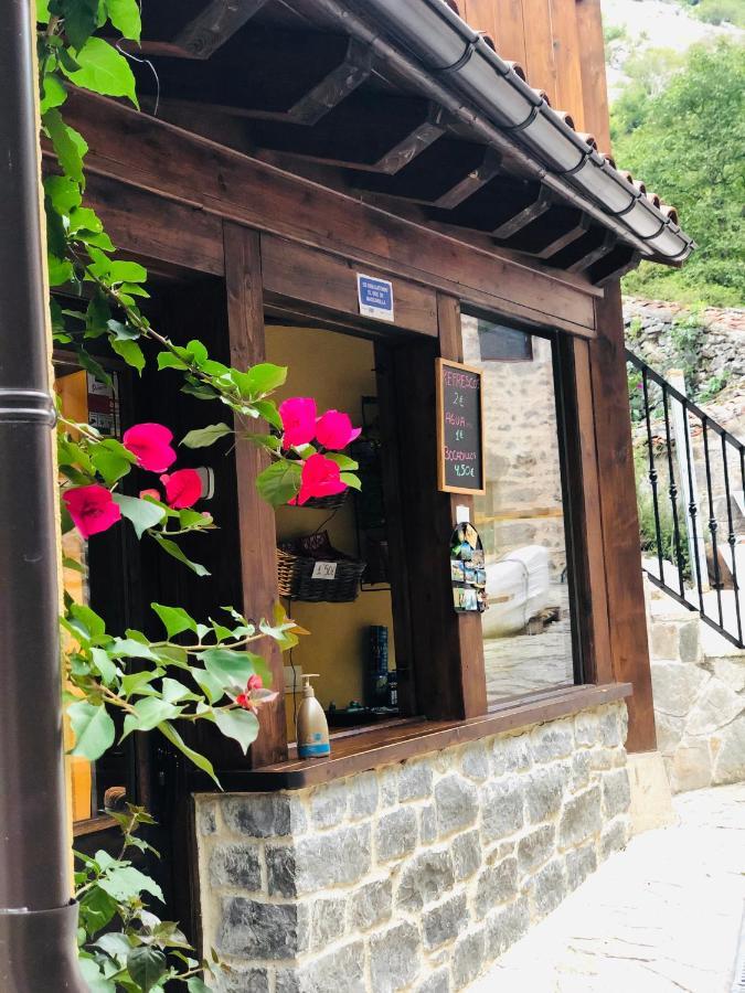 Albergue Villa De Bulnes Buitenkant foto