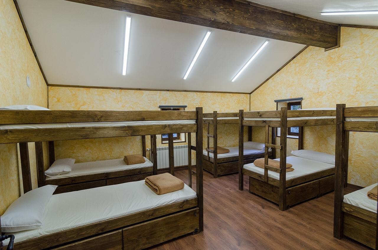 Albergue Villa De Bulnes Buitenkant foto